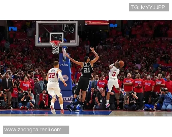 2015年NBA季后赛老鹰与奇才激战回顾精彩瞬间与战术分析