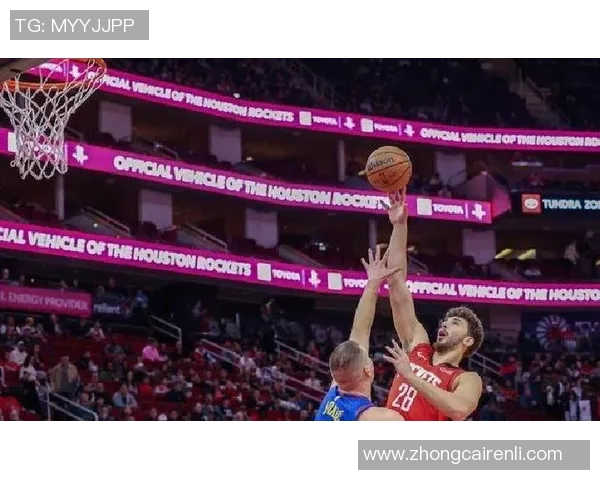 今日NBA火箭队与掘金队激战正酣谁能在这场对决中笑到最后