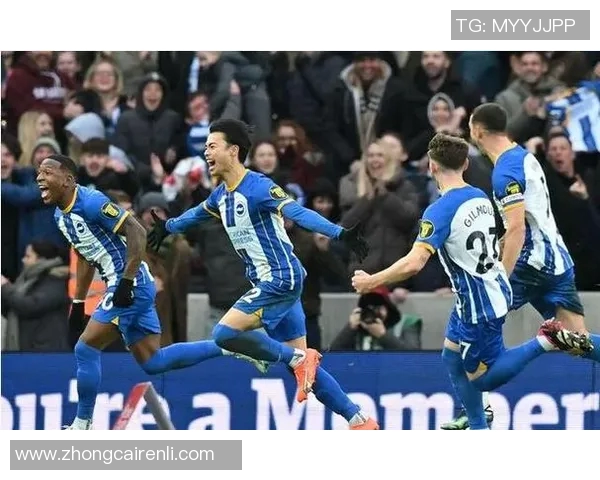 英超焦点战布赖顿迎战曼联双方争夺积分与荣誉的激烈对决 英超焦点战布赖顿迎战曼联双方争夺积分与荣誉的激烈对决